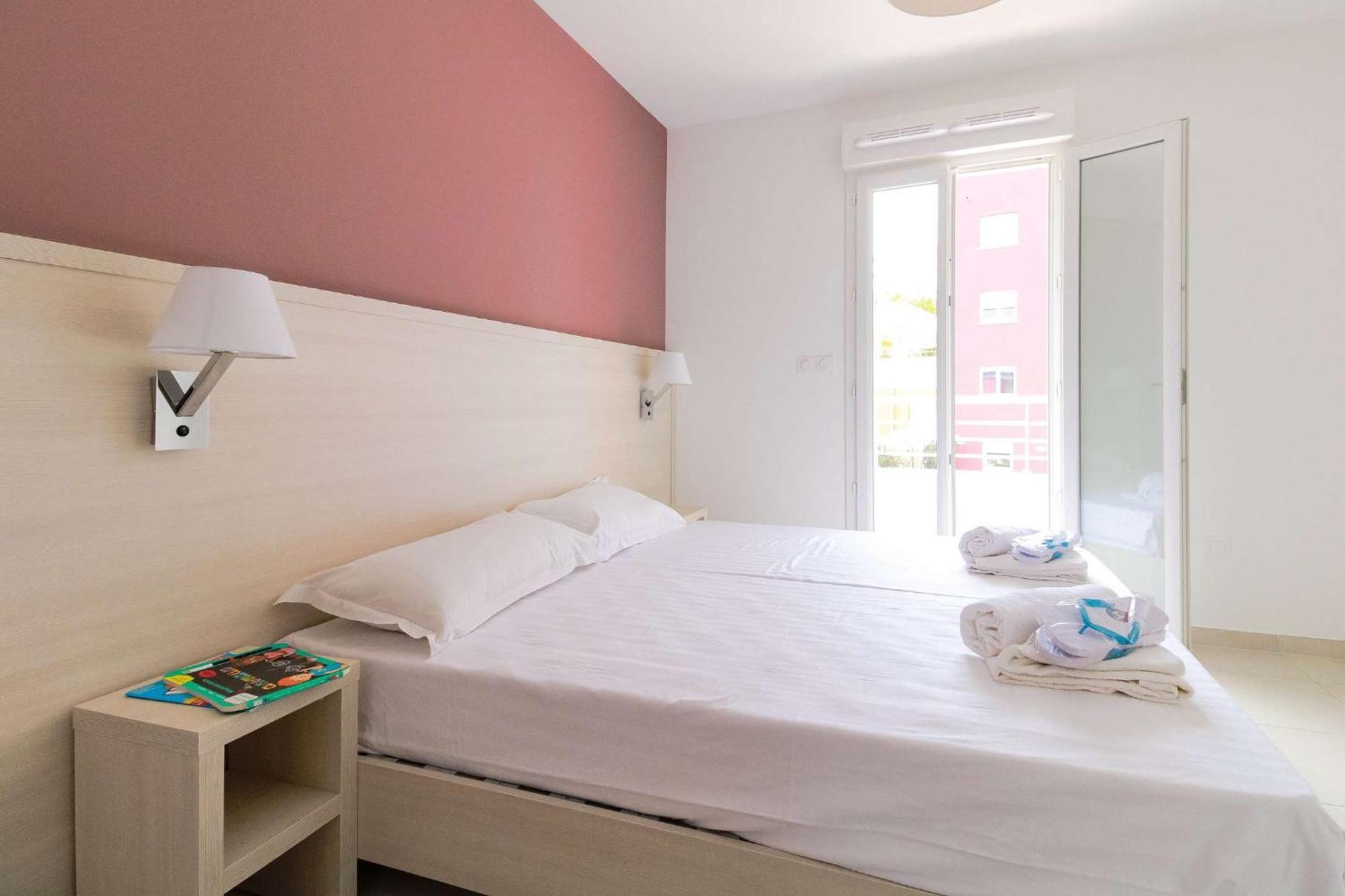 Select'So Home - Residence Le Poseidon - Mazet En Duplex - Prestations De Qualite & Services Hoteliers - Pos-G Bormes-les-Mimosas Exteriör bild
